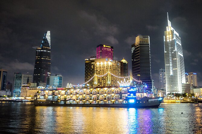 Saigon River Dinner Cruise: Buffet, Set Menu, Fine Dining (3hrs) - Boarding the boat and settling at your private table