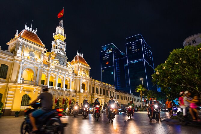 Saigon Sight & Food Tour By Night (Private Tour) - Nguyen Hue Street and Bach Dang Wharf