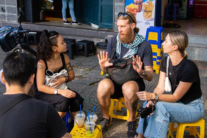 Saigon Street Photography Experience - Finding old Saigon in apartment buildings