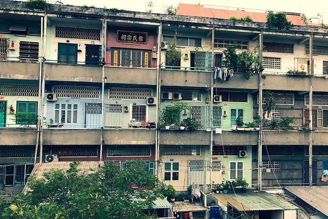 Saigon Vegetarian Tour by Motorbike and Scooter - Start with bun Thai chay or spring rolls