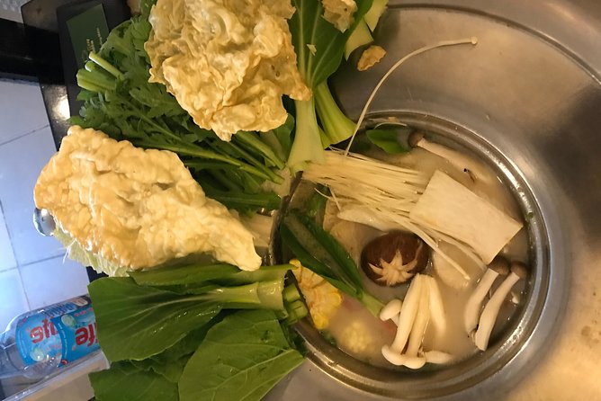 Saigon Vegetarian Tour by Motorbike and Scooter - Nguyen Thien Thuat reveals local street food life