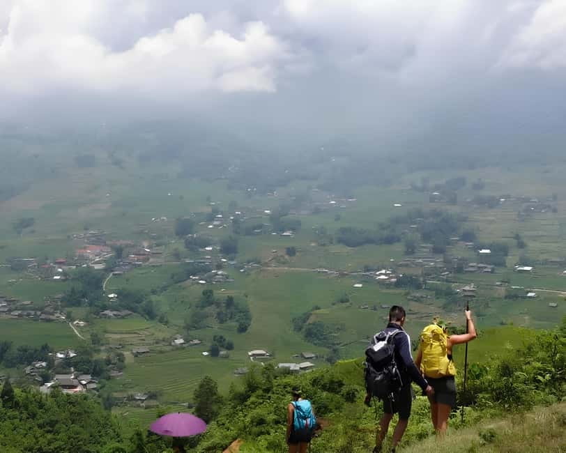 Sapa 1 Day Long Trek: Trek to Hau Thao and Sa Seng Villages - Downhill paths into Hang Da Village