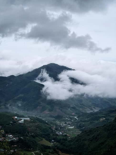 Sapa 2-Day Trekking Tour – Explore Villages & Scenic Trails - Two routes, two very different Sapa experiences