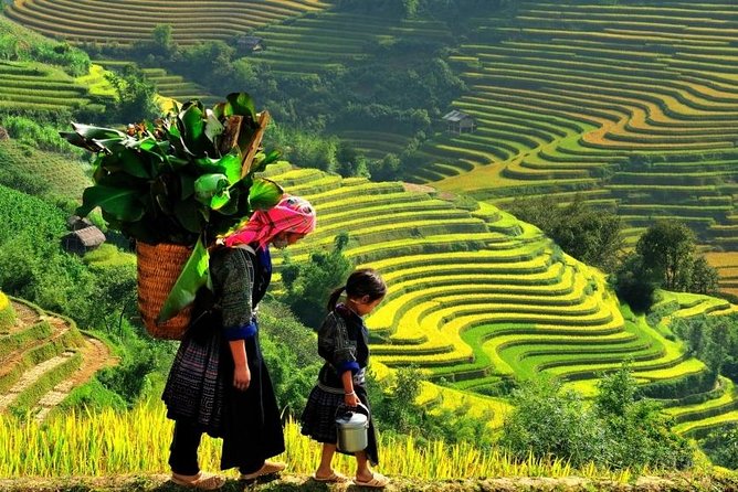 Sapa 2 Days 1 Night From Hanoi - Overnight in Hotel - What to pack for Sapa’s changing weather