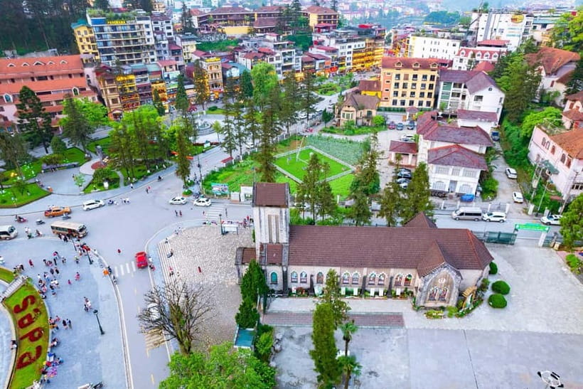 Sapa 3-Day Trekking Adventure from Hanoi - A night in Ta Van with a local cooking class