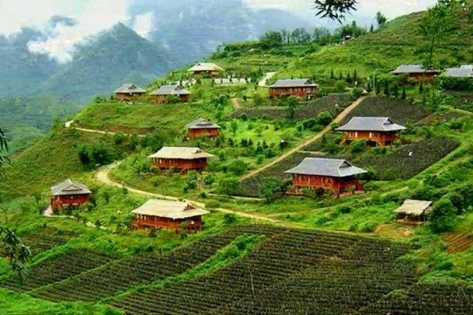 Sapa 3 Days 2 Nights Trekking Tour From Hanoi (2 Nights in Hotel) - Guides make the difference