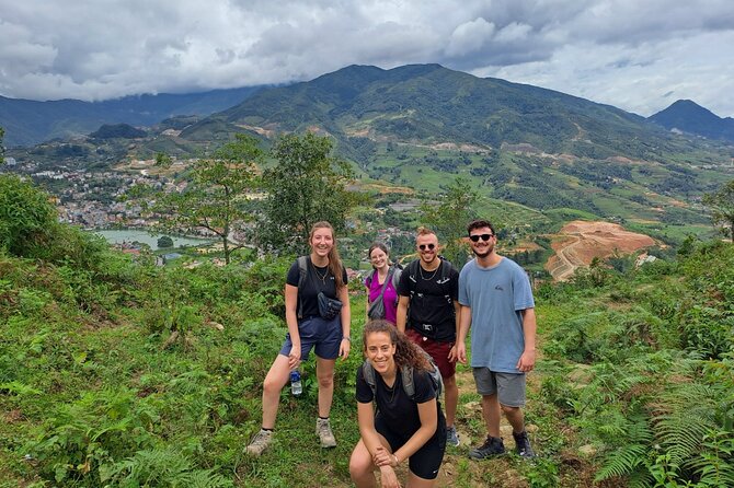 Sapa The Hidden Trail Trek 1 Day - Mountain & Rice Valley - Lunch near Hau Chu Ngai and the change in terrain
