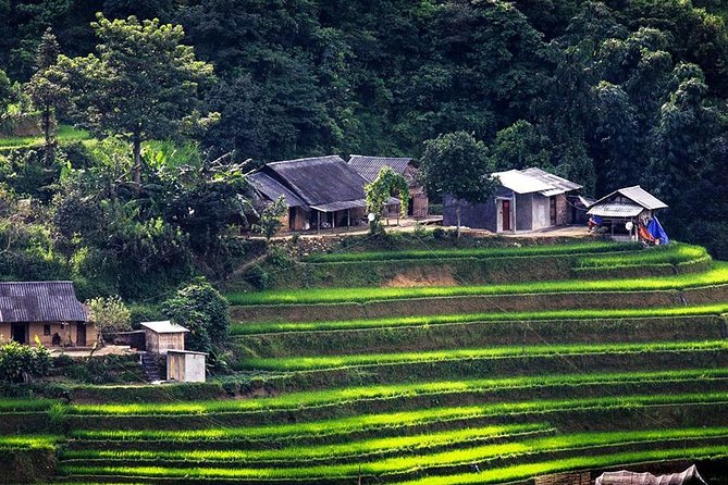 Sapa Tours 2D1N stay At 4 stars hotel nice Sleeping Bus TRANSFER - Weather, seasons, and the weekend problem