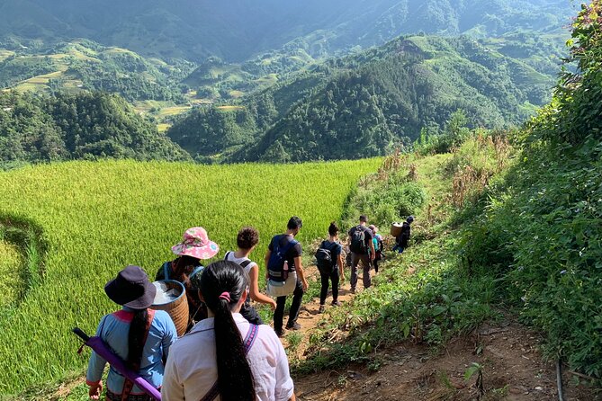 Sapa Trekking Tour 2 Days 1 Night By Bus - The long road from Hanoi to Sapa