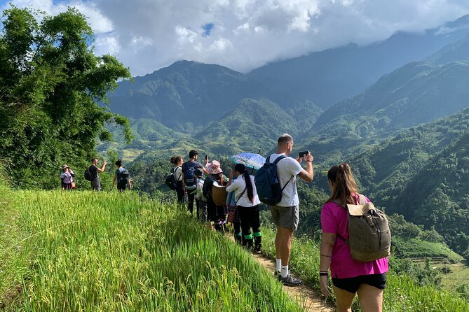 Sapa Trekking Tour 2 Days 1 Night By Bus - A second morning on foot