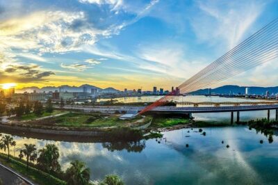 Scenic Transfer: Hoi An/Da Nang to Hue + 5 Attractions
