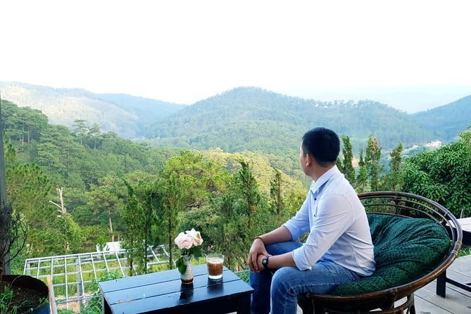 Scented Candle Workshop in Twin Beans Farm Da Lat - Why the eight-person limit matters