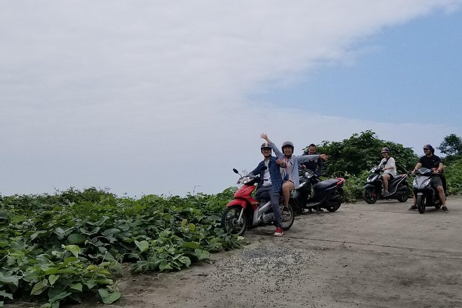 Scooter Adventure on Monkey Mountain - Looking for monkeys on a quieter road