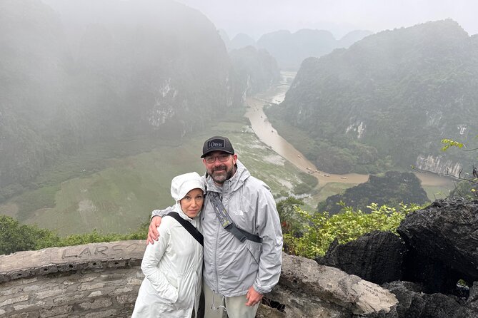 Sensational Ninh Binh Day Trip & Departs from Ninh Binh - Bich Dong Pagoda: a quiet start with Buddhist context