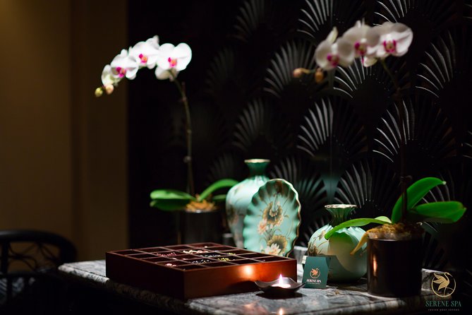 Serene Experience Spa Package - Stop 1: The herbal soaking tub