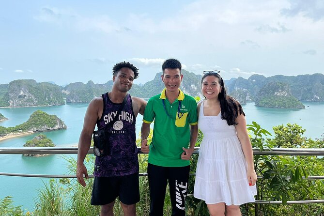 Shore Excursion: Amazing Day Cruise at Ha Long Bay - Guides, crew, and the rhythm of the day