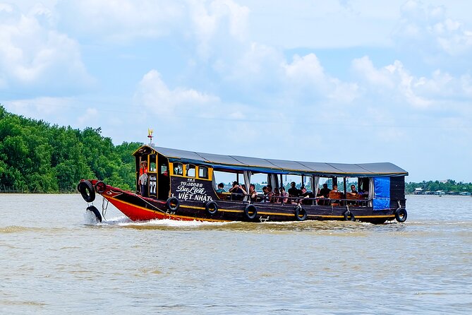 Small-Group Mekong Delta Day Trip: Boat Ride, Cottages & Pagoda - Guides, group size, and the human touch