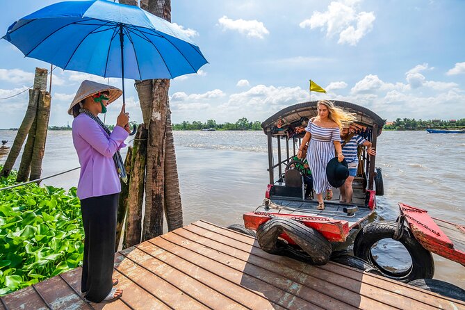Small-group Mekong Floating Market Day Trip from Ho Chi Minh City - Cycling through the countryside