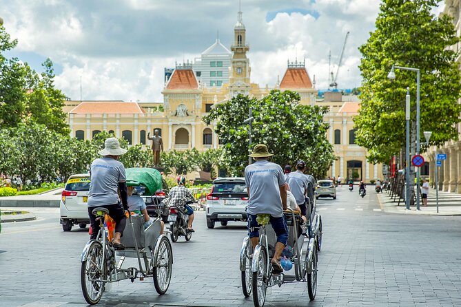 Small-group Saigon City Tour: 1-day Must-See Icons & Cyclo Ride - French colonial Saigon at the Central Post Office