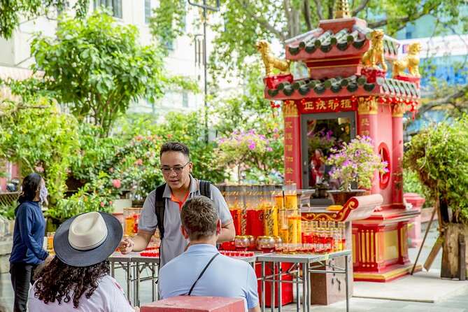 Small-group Saigon City Tour: 1-day Must-See Icons & Cyclo Ride - Lunch, with one detail worth checking