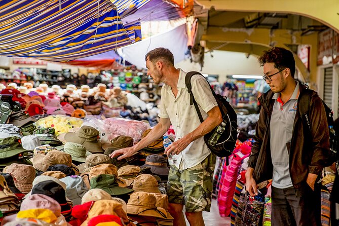 Small-group Saigon City Tour: 3-Hour Cyclo Ride to Hidden Stories - What the three-hour schedule feels like