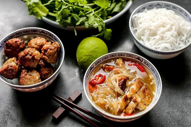 Small-Group Street Food Cyclo Tour of Hanoi Old Quarter - How the guide can change the whole afternoon