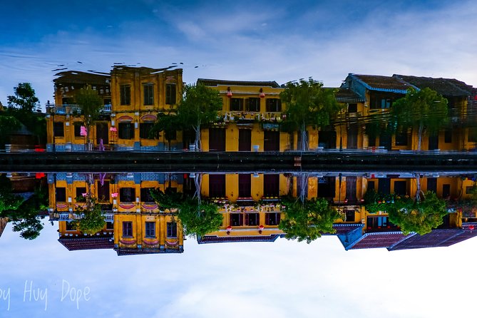 Sunset Paddle and Lantern Town - Following the Thu Bon toward the lantern town