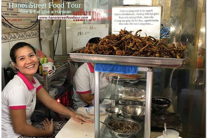 Tasting 8 Different Hanoi Street Foods at Noon Time - The value of a $25.65 food walk