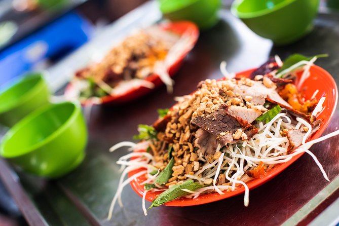 Tasting 8 Different Street Foods + Local Drink at Evening Time by Walking - Starting at 78a Đ. Trần Nhật Duật