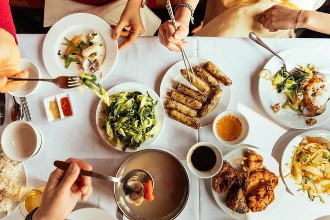 The 10 Tastings of Hanoi With Locals: Private Street Food Tour - Bún chả on Phố Đường Thành