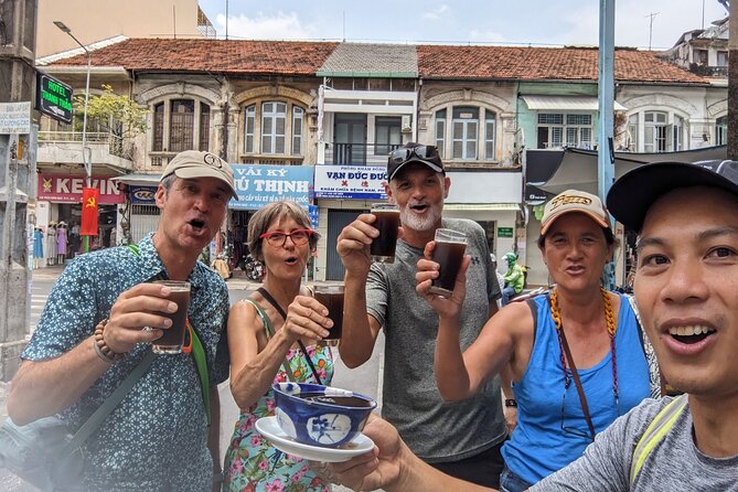 Three Coolest Neighborhoods in Saigon - Xom Chieu Market and the alleys of District 4