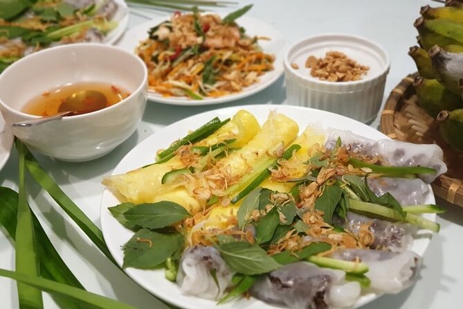 Top-rated Home Cooking Class with a River View AC Kitchen - What the three hours feel like