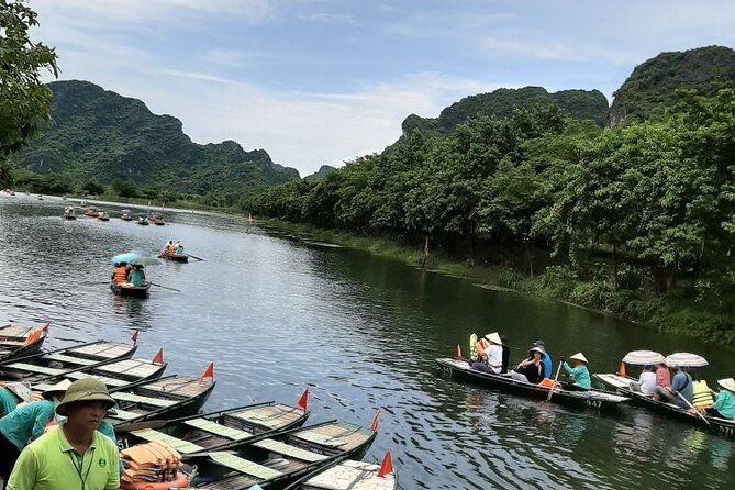 Trang An grottoes - Bai Dinh Pagoda Day Tours - Bai Dinh Pagoda’s Monumental Morning