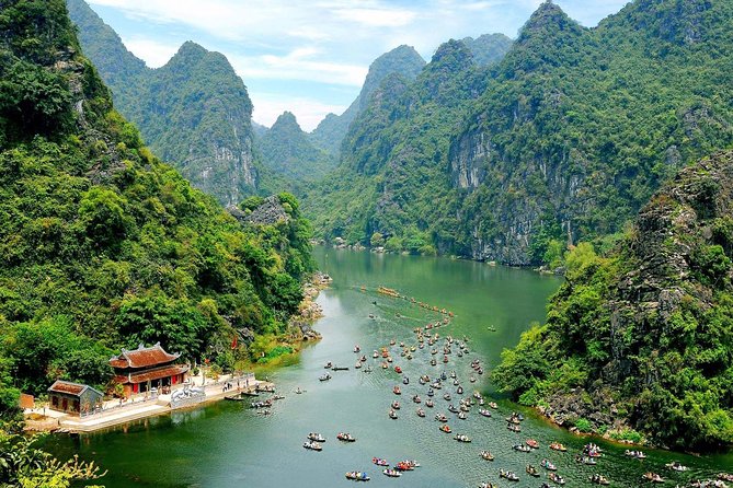 Trang An grottoes - Bai Dinh Pagoda Day Tours - The Long Day and the Timing Tradeoff