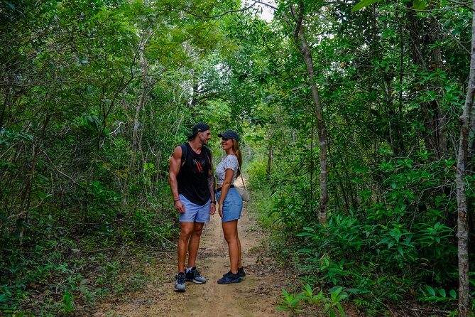 Trekking Tien Son Dinh Phu Quoc - Suoi Tranh Stream and the cool-water finish