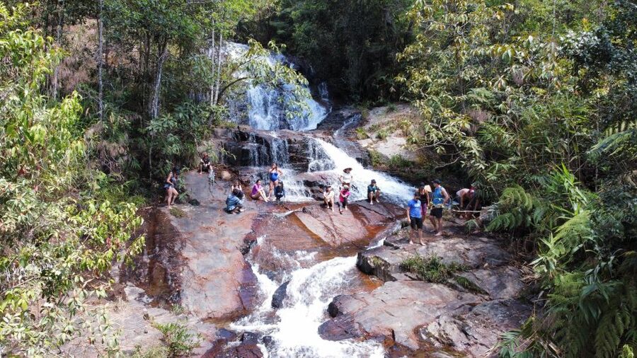 Trekking to Hidden Waterfall & Sturgeon Farm for dog-lovers - Practical details that make the day easier