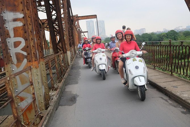 Vespa City Tour &Train Street Female With Ao Dai Riders 4,5 Hours - Train Street with coffee or beer