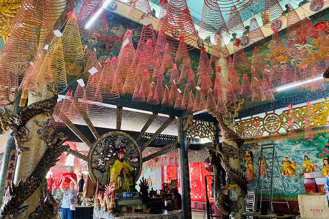 VIP Tour in Dragon Floating Temple sightseeing by SpeedBoat - Thanh Da Island and the rural side of the city