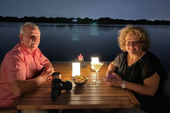 VIP Tour in Saigon: Romantic Sunset Cocktail by SpeedBoat - Weather, clothing, and comfort