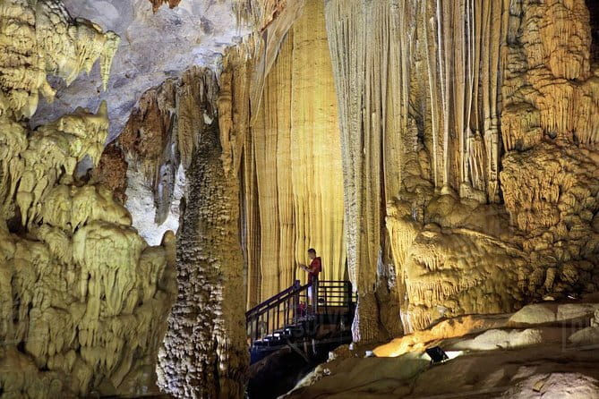 Zipline Dark cave & Paradise cave: Full-day Exploration - How the transport schedule affects your day